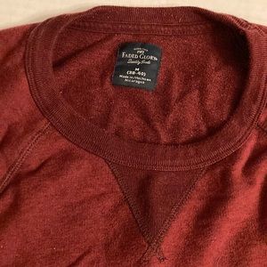 Red Lightweight Crewneck Size M